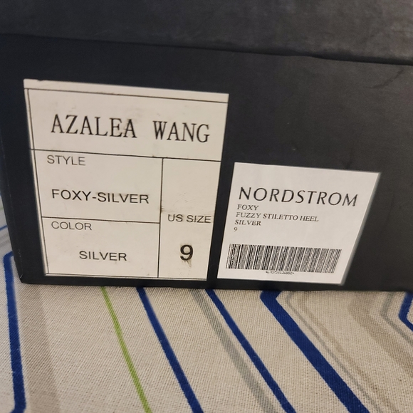 Azalea Wang Foxy Heel - Picture 5 of 7